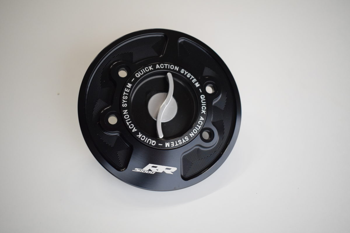 Tappo serbatoio chiusura rapida racing per BMW S1000RR dal 2015 al 2019 con logo
